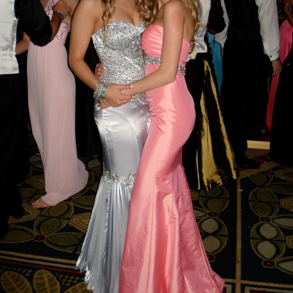 Prom/formal dress - Picture 5 of 5